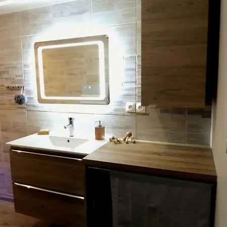 Preiz'age De...bien-etre...balneotherapie Apartment *